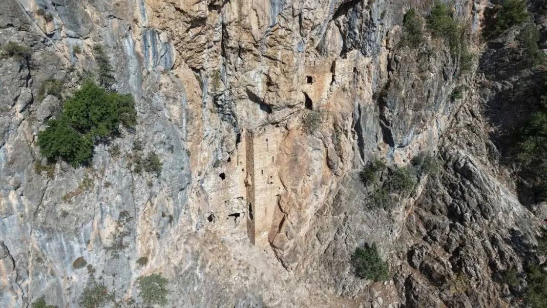 Adana’nın Sümela’sı Unutuldu: Sin Manastırı İçin Yardım Çağrısı! 2